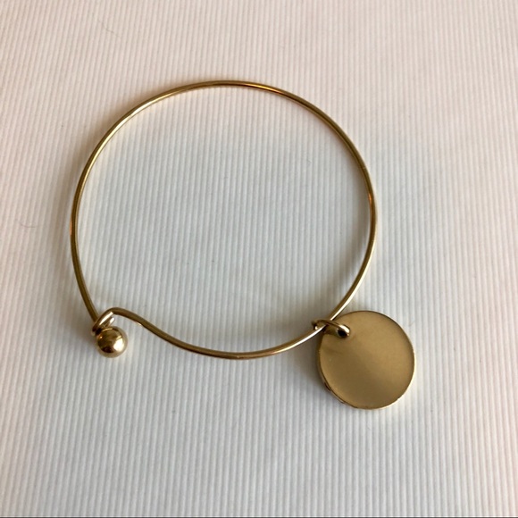 D&G Thin Gold Bangle - Picture 3 of 3